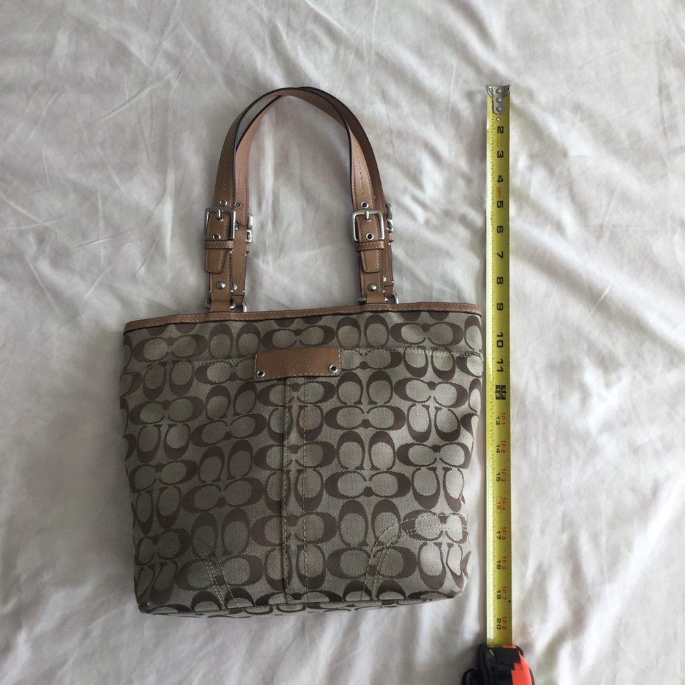 Coach Handbag - Picture 5 of 7